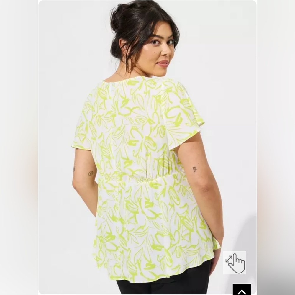 Torrid Georgette Twist Surplice Flutter Sleeve Bl… - image 3